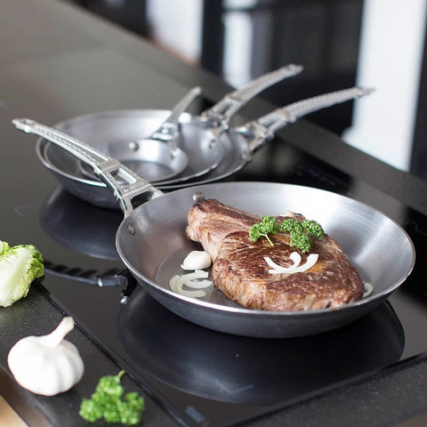 Image of de Buyer Eiffel Tower Collection Beeswax-Coated Iron Fry Pan