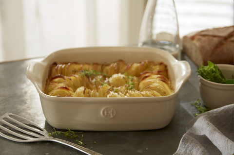 Image of Emile Henry Square Ceramic Baking Dish, 28 × 23 cm – Argile – main image